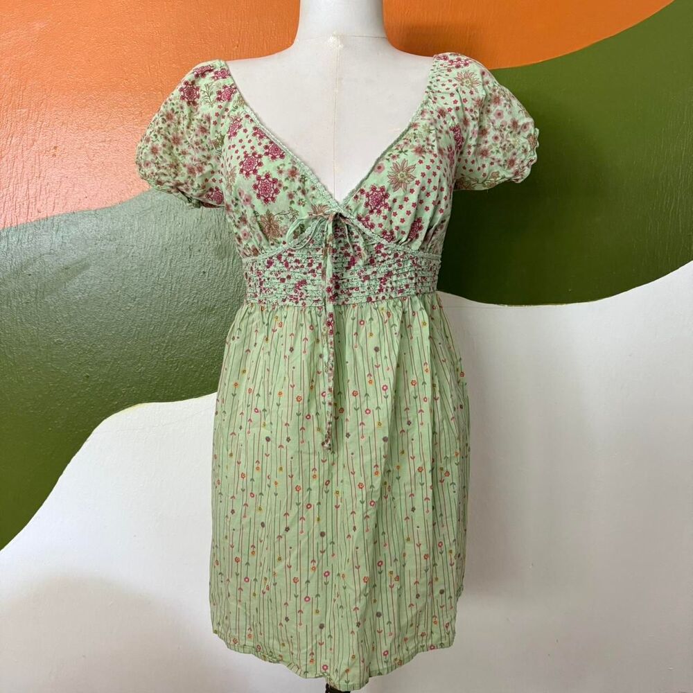 VTG Y2K Fairycore Green Floral Milkmaid Top Whimsical Cottagecore Babydoll L